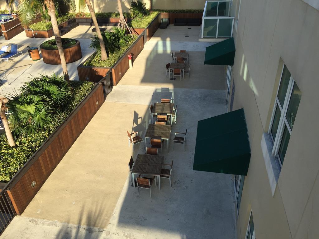 Lyx Suites At One Broadway In Brickell Miami Buitenkant foto