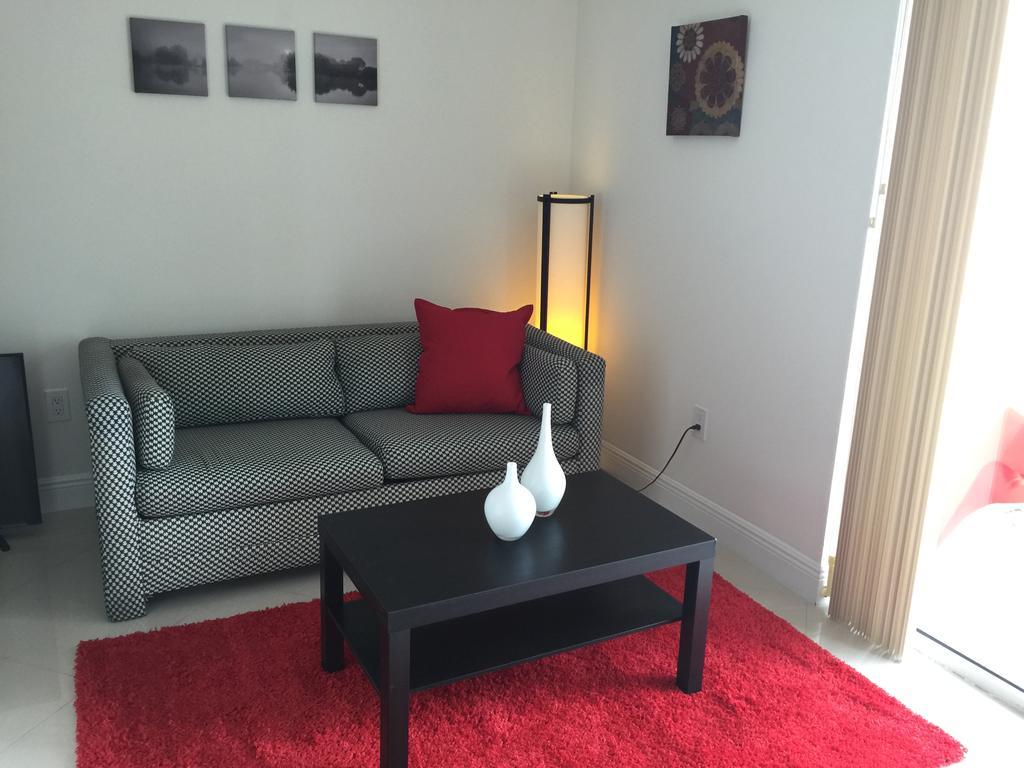 Lyx Suites At One Broadway In Brickell Miami Buitenkant foto