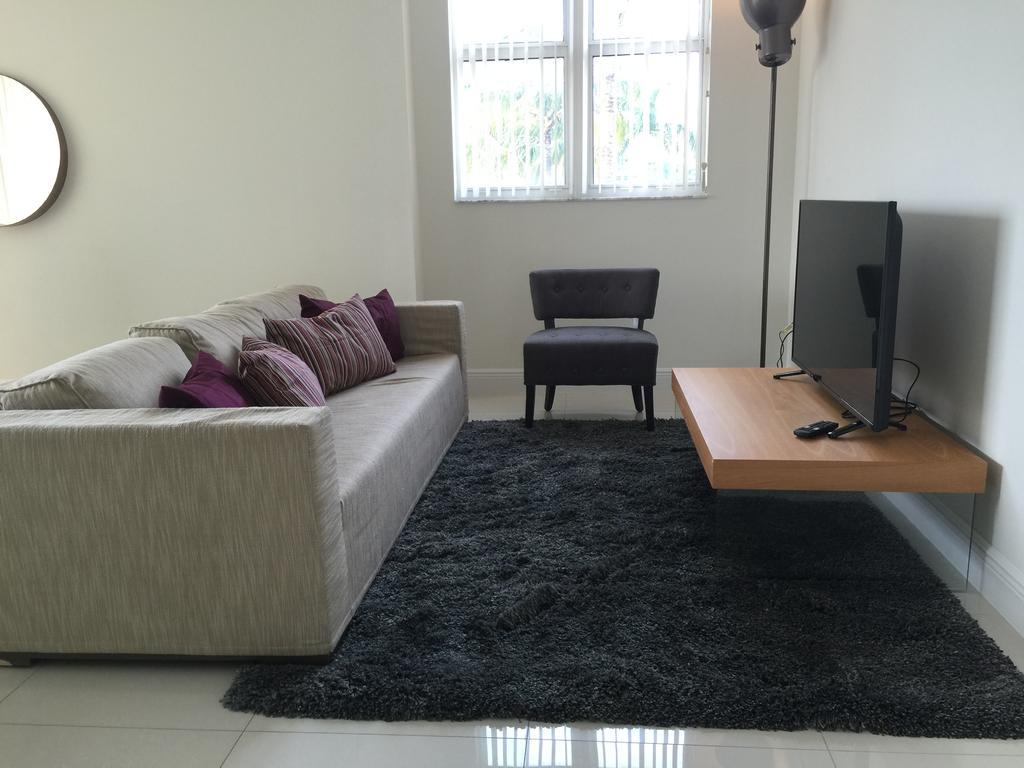 Lyx Suites At One Broadway In Brickell Miami Buitenkant foto