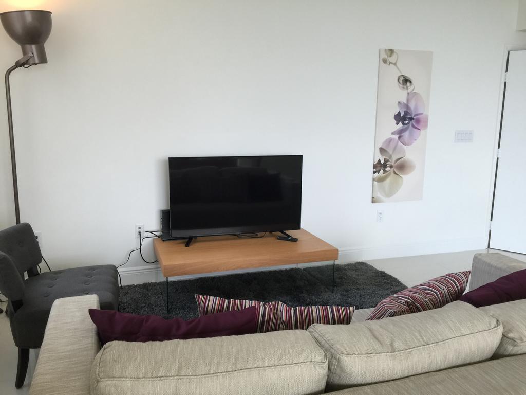 Lyx Suites At One Broadway In Brickell Miami Buitenkant foto