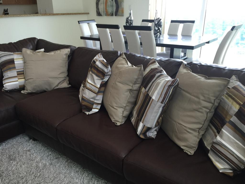 Lyx Suites At One Broadway In Brickell Miami Buitenkant foto