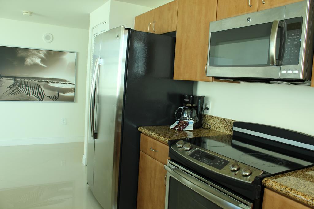 Lyx Suites At One Broadway In Brickell Miami Buitenkant foto