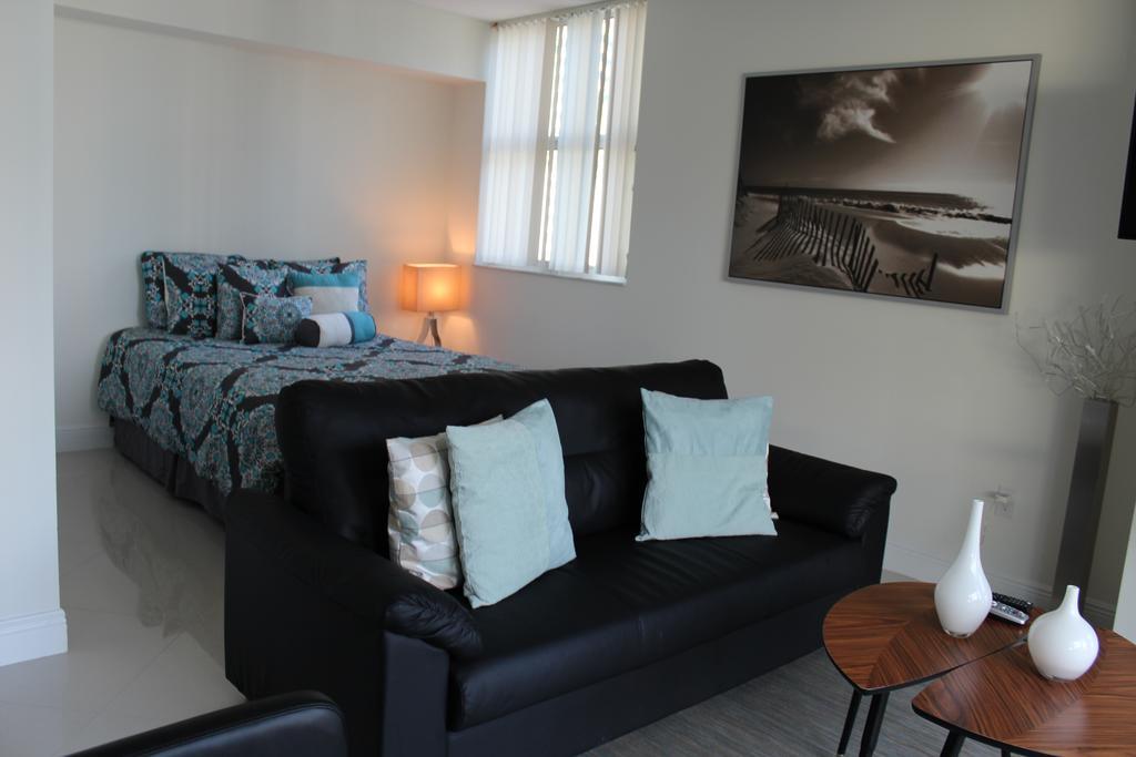 Lyx Suites At One Broadway In Brickell Miami Buitenkant foto