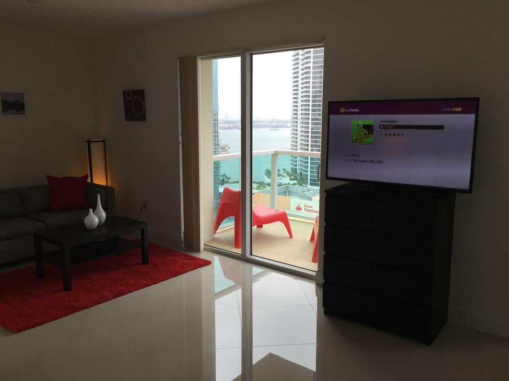 Lyx Suites At One Broadway In Brickell Miami Buitenkant foto